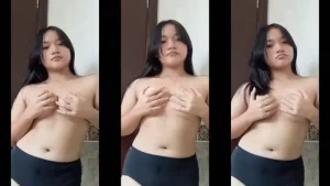 Vina ABG Cantik Remes Toket 2