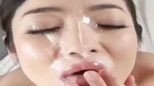 Nyepong Kontol Muncrat Dimuka