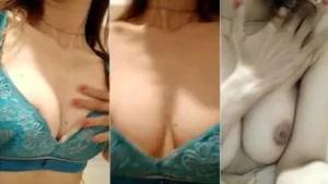 Tante Mulus Lagi Sange