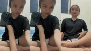 Rara Abg Tocil Doyan Colmek Sendirian